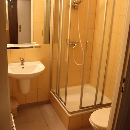 ホステル Lesny *